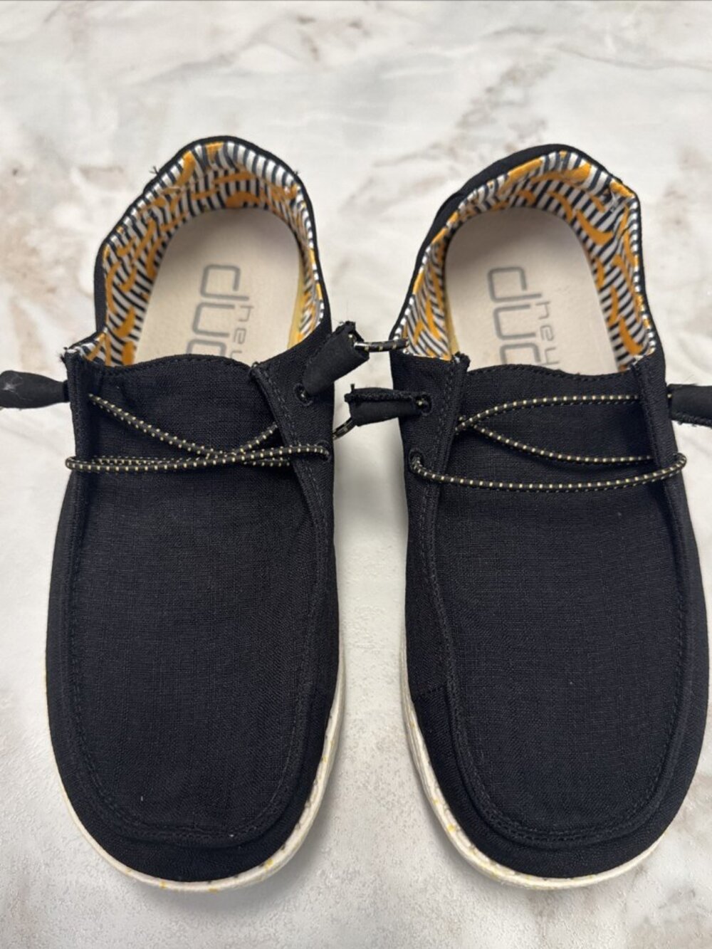 Hey Dude Wendy Shoes Womens 8 Canvas Casual Slip On Black Bananas Fabric Boat - Picture 2 of 9